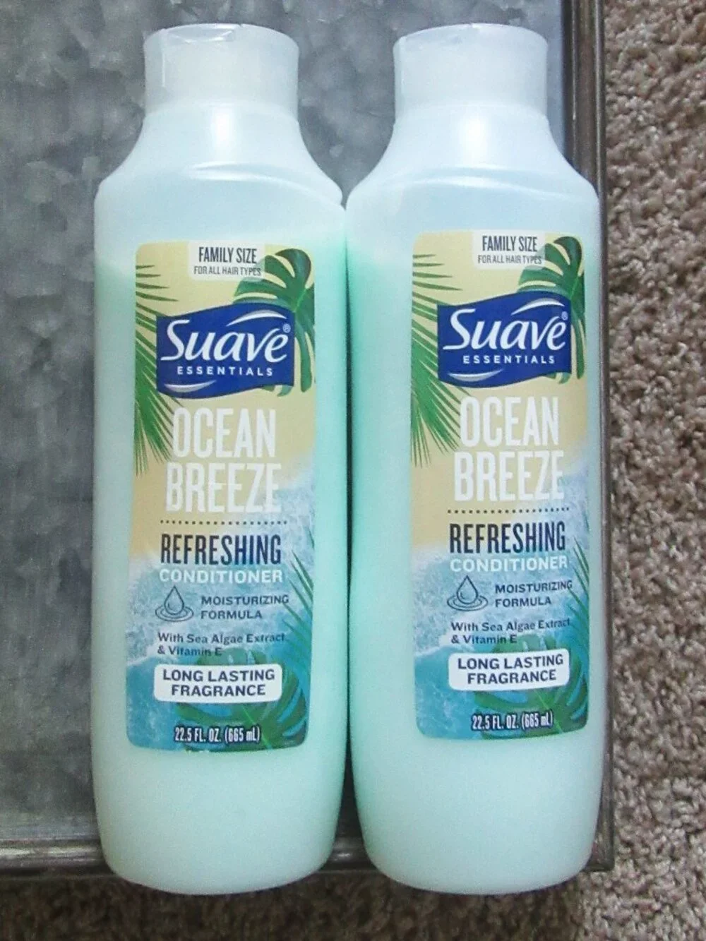 NIP 2 Family Size Bottles Suave Ocean Breeze Refreshing Conditioner 22.5 oz. ea.